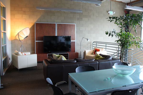 Dynamic Concepts Entrance